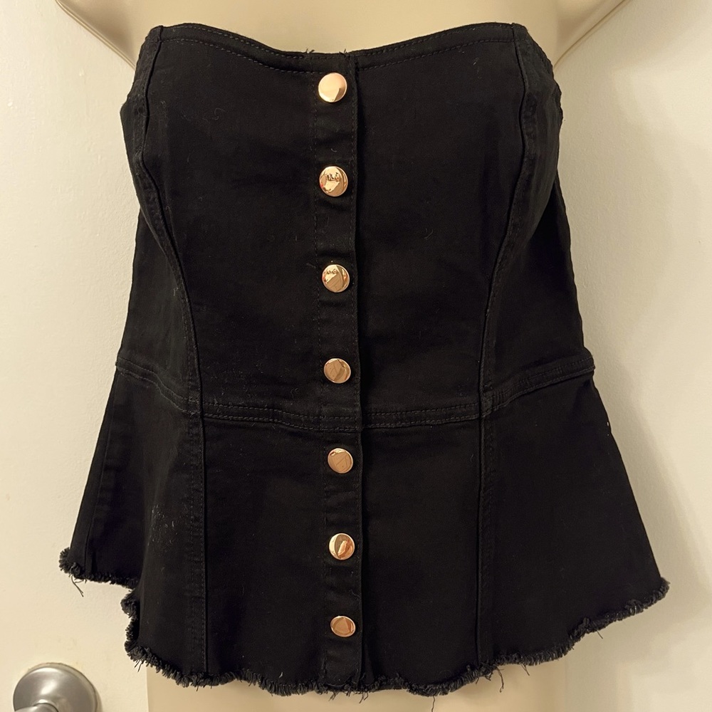 Guess // black strapless tube top 🖤